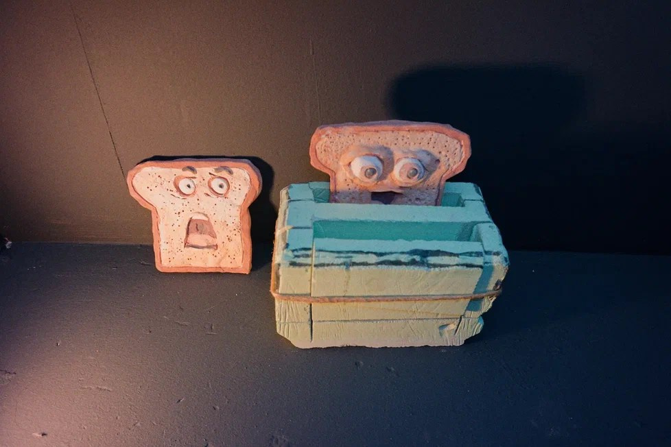 Пороги. Елизавета Иванова — независимый куратор, культуролог, исследователь художественных практик, художник