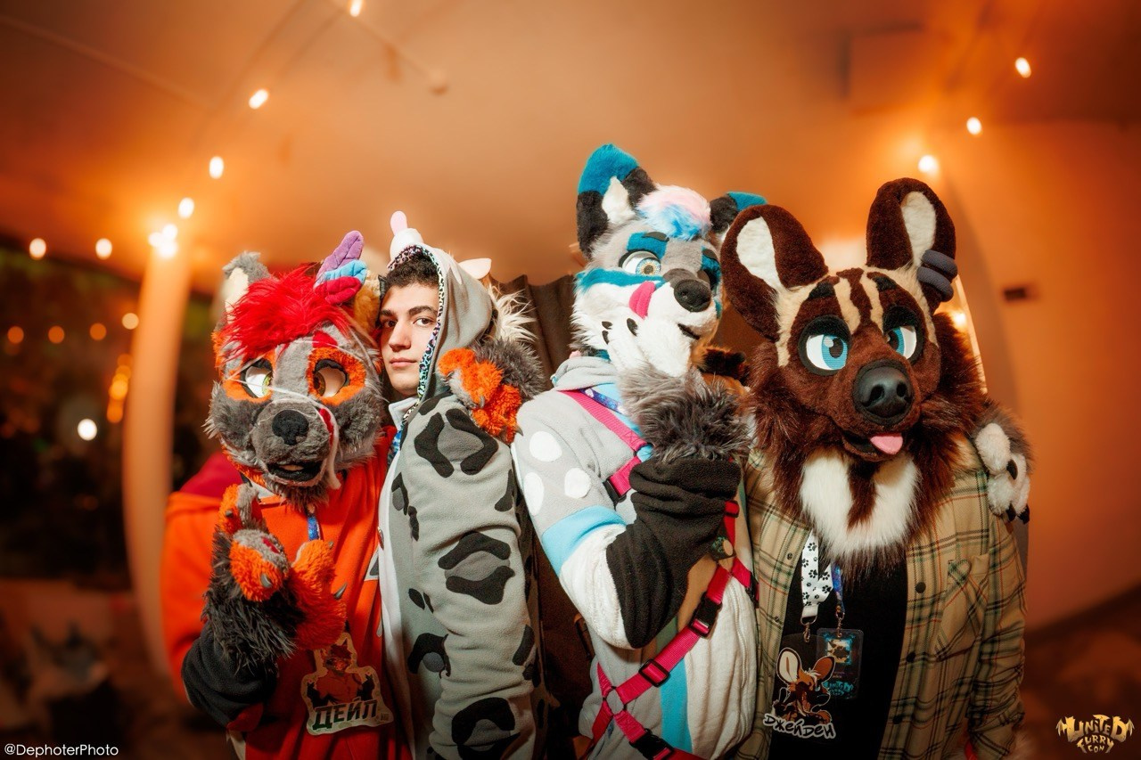 United Furry Convention 2026. Различные мероприятия и просто фотографии людей
