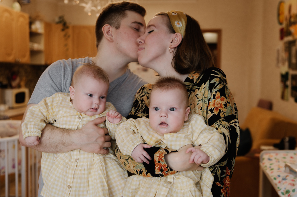 Домашняя съемка (семейная). Семейный фотограф Тюмень