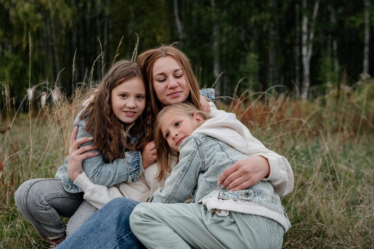 Семейная фотосессия (природа). Семейный фотограф Тюмень