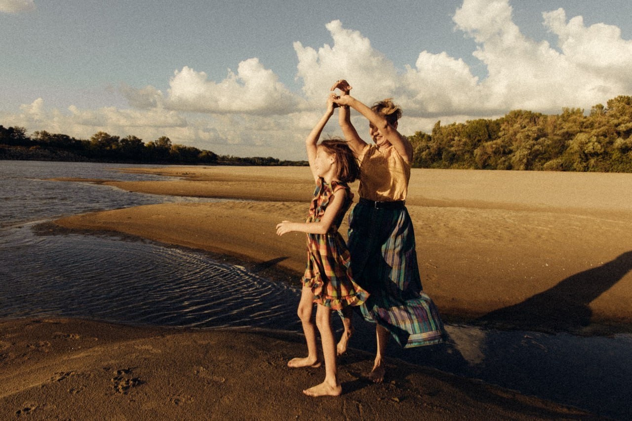 Ветер в волосах. Семейный фотограф в Краснодаре Анна Пасик