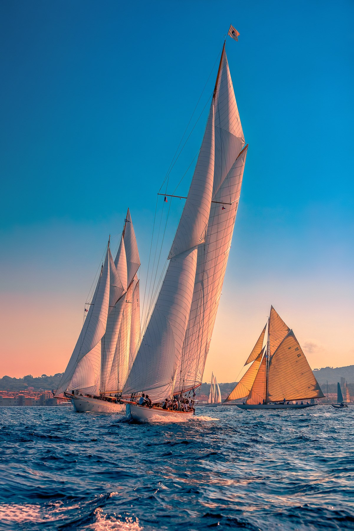 ЯХТЫ / МОРЕ / ПУТЕШЕСТВИЯ. Сложная съёмка для бизнеса b2b / Яхтенный фотограф / Корпоративные календари / Промышленная съёмка / Спортивный репортаж