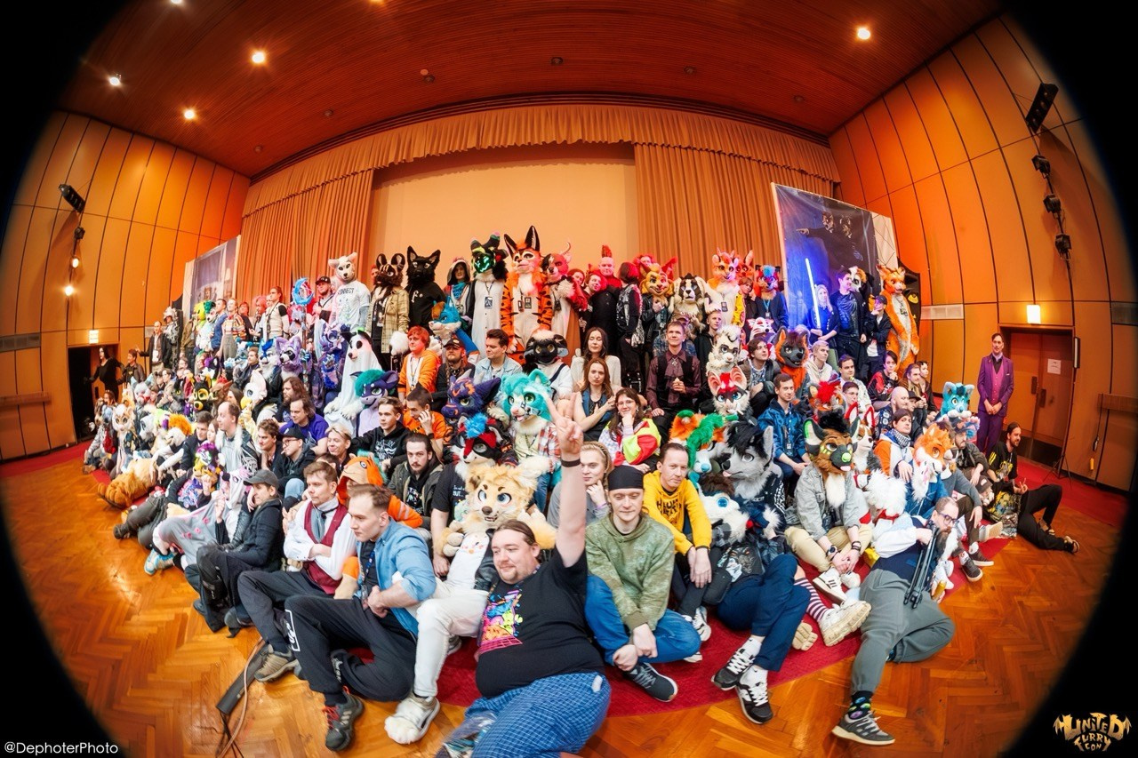United Furry Convention 2026. Различные мероприятия и просто фотографии людей