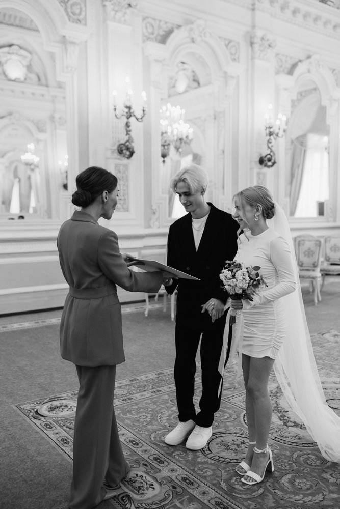 Саша и Вика | Дворец бракосочетания 1. Свадебный и love story фотограф в Санкт-Петербурге