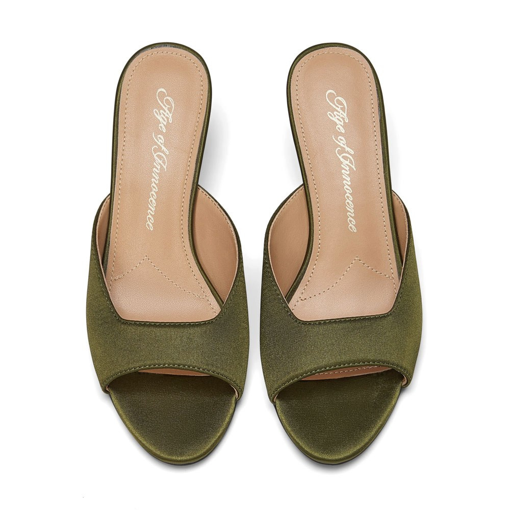 Предметная съемка для бренда AGE OF INNOCENCE