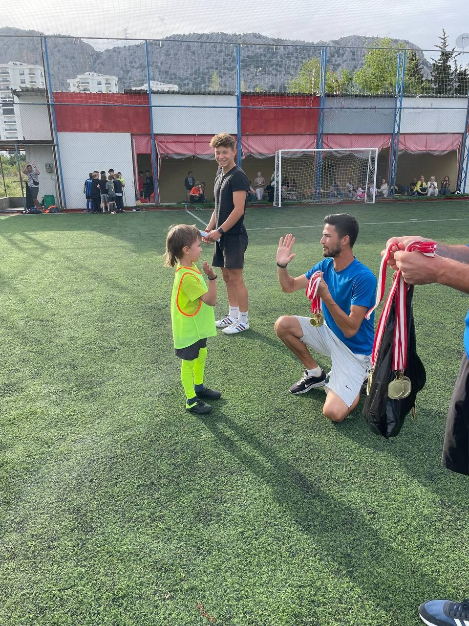 Анталия школа «Лидер». «LEADER» 🏆Спортивная школа в Батуми🥇