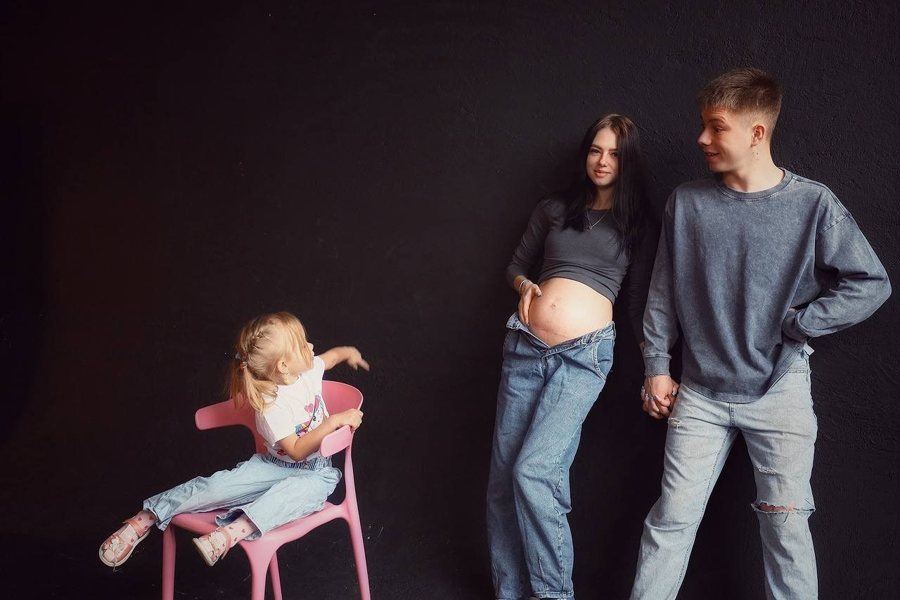 Family. V I KA P H O T O