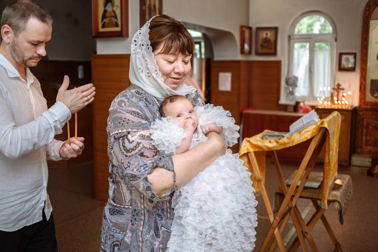 Фотосъёмка таинства крещения. Фотограф на крестины. GagarinProArt