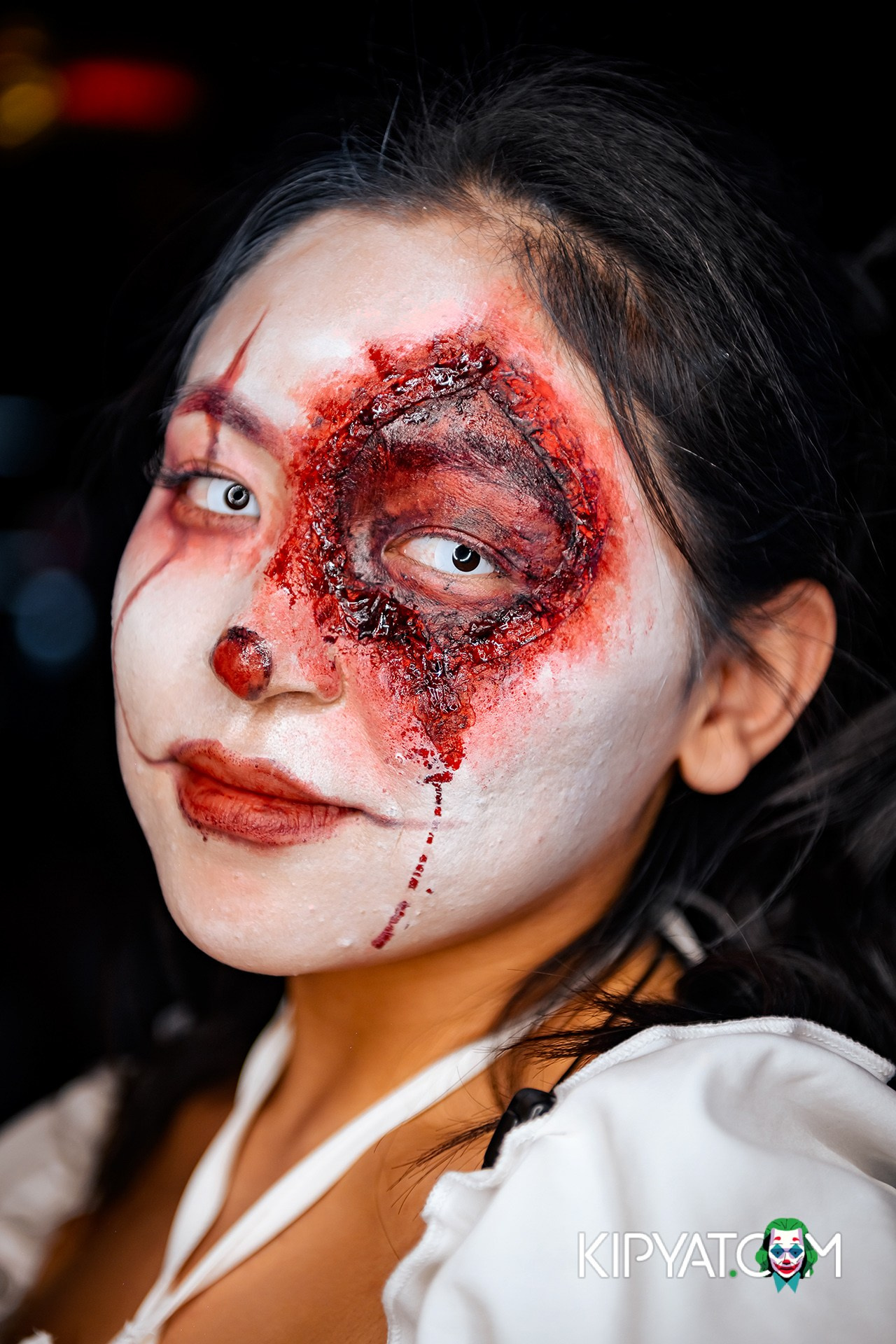 UYAT EMES BAR. КИПЯТКОМ АЛМАТЫ!