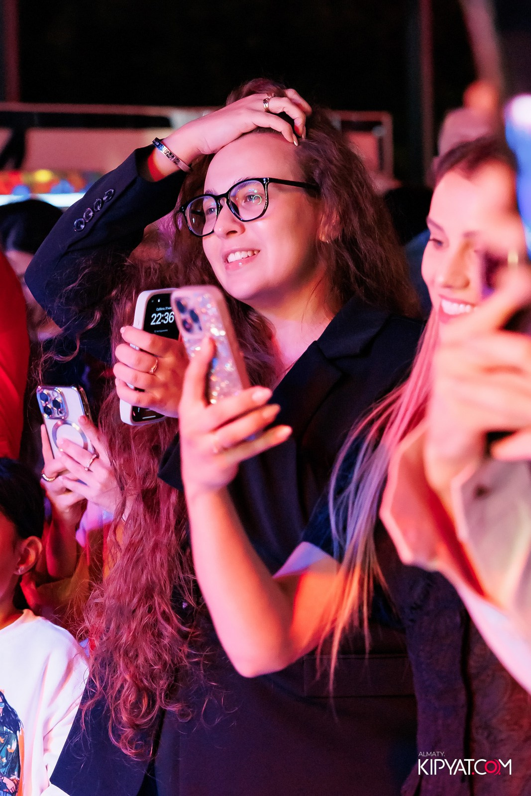 НОДАР РЕВИЯ В «ЗАЯ, НА БИС». КИПЯТКОМ АЛМАТЫ!