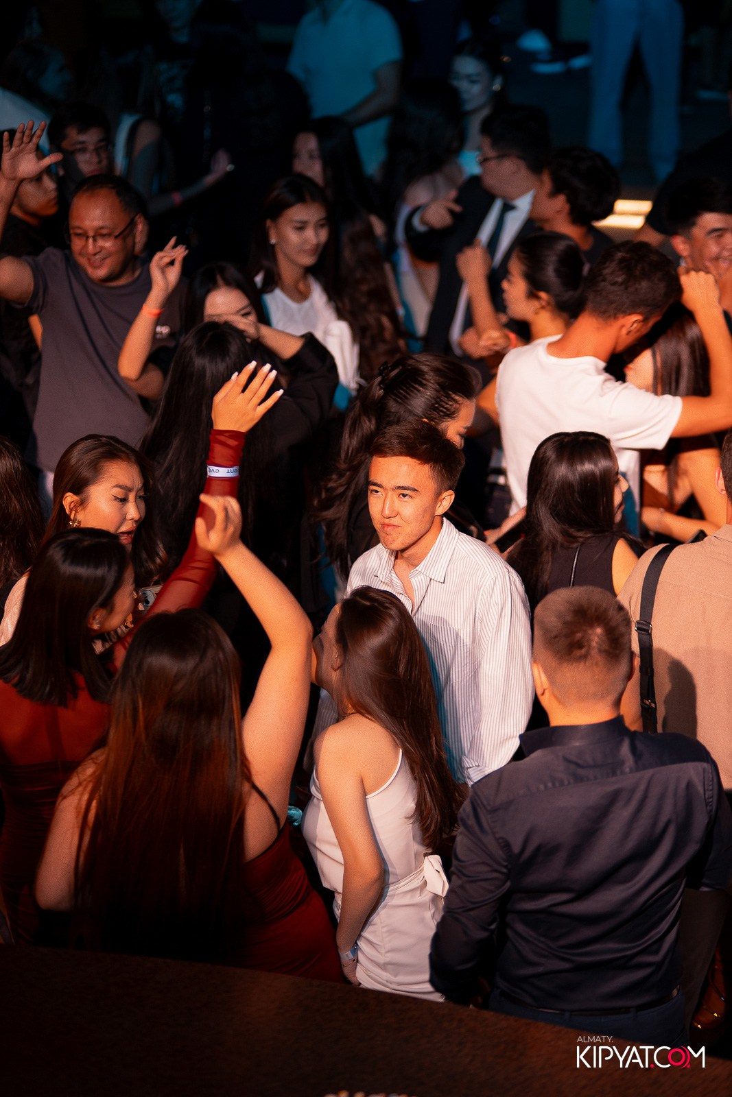 EVENT BAR. КИПЯТКОМ АЛМАТЫ!