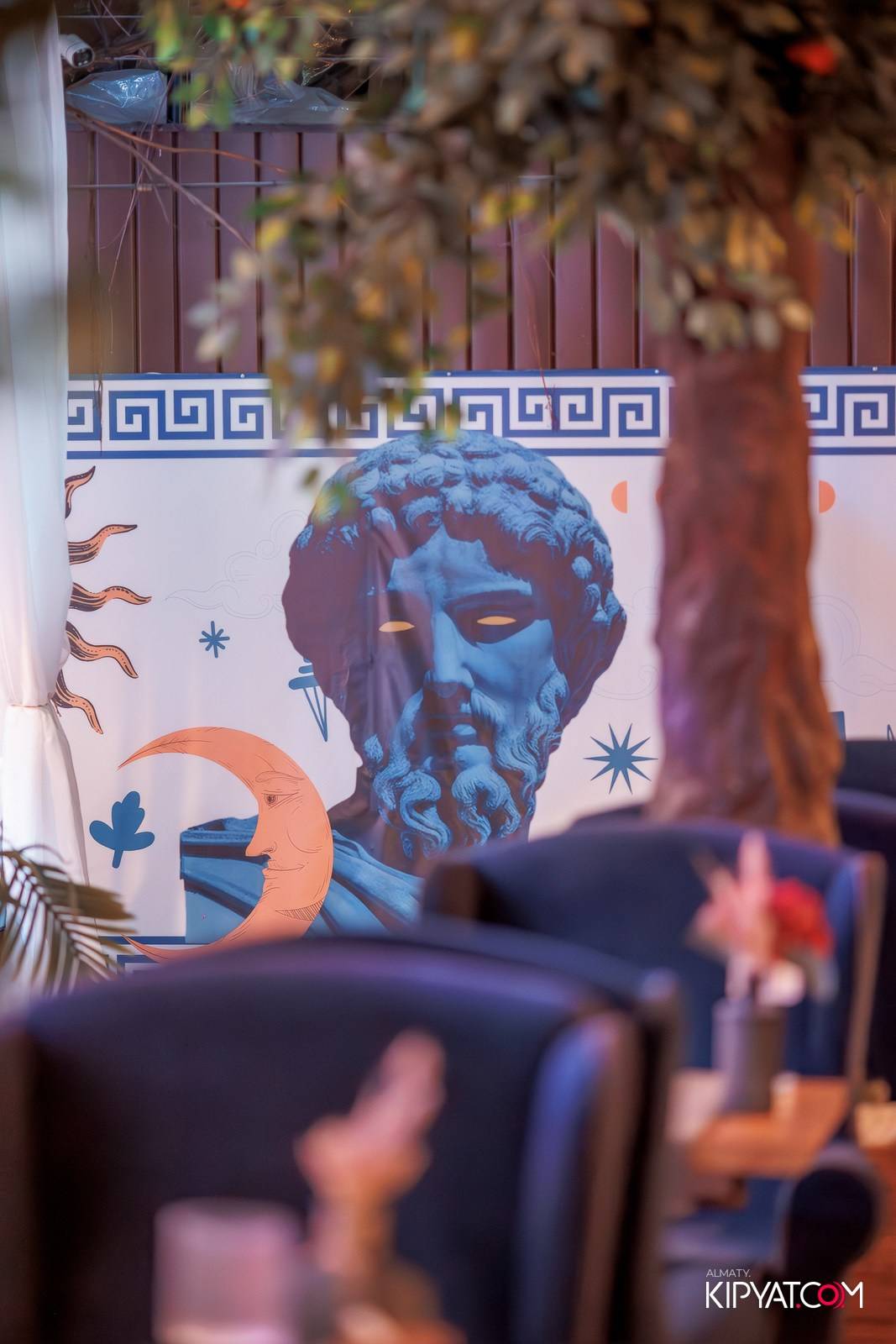 MYKONOS BAR. КИПЯТКОМ АЛМАТЫ!