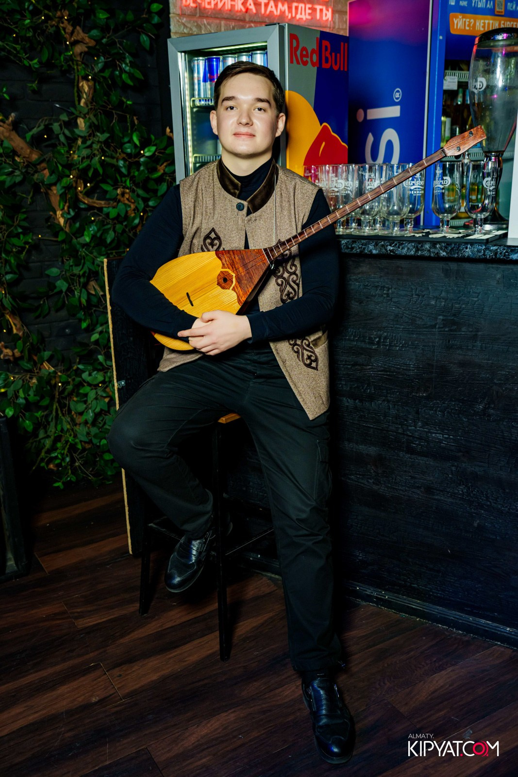 УХО И МЕДВЕДЬ НА САИНА. КИПЯТКОМ АЛМАТЫ!