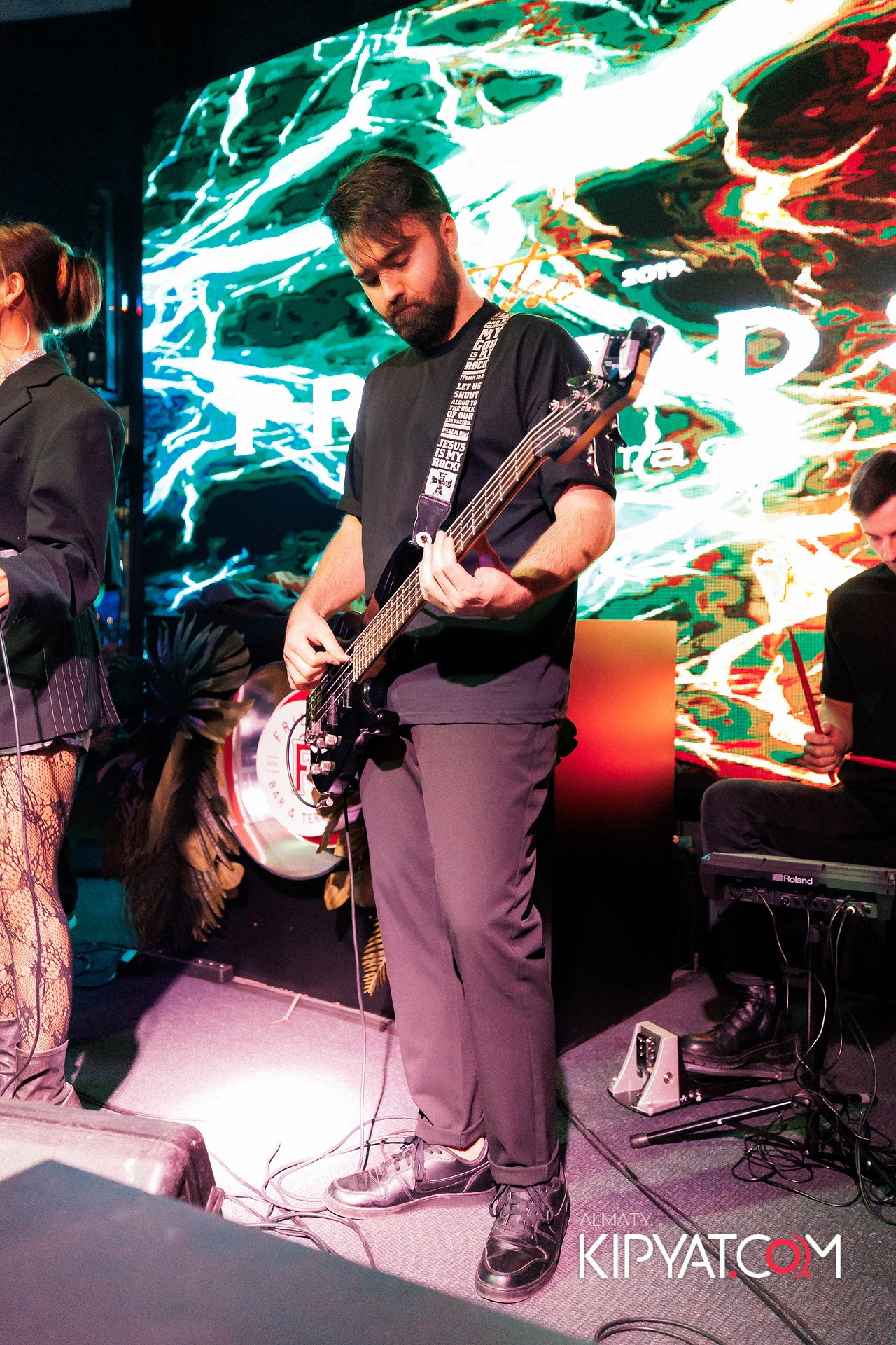 FRIENDS BAR & TERRACE. КИПЯТКОМ АЛМАТЫ! Фотосъемка мероприятий в Алматы