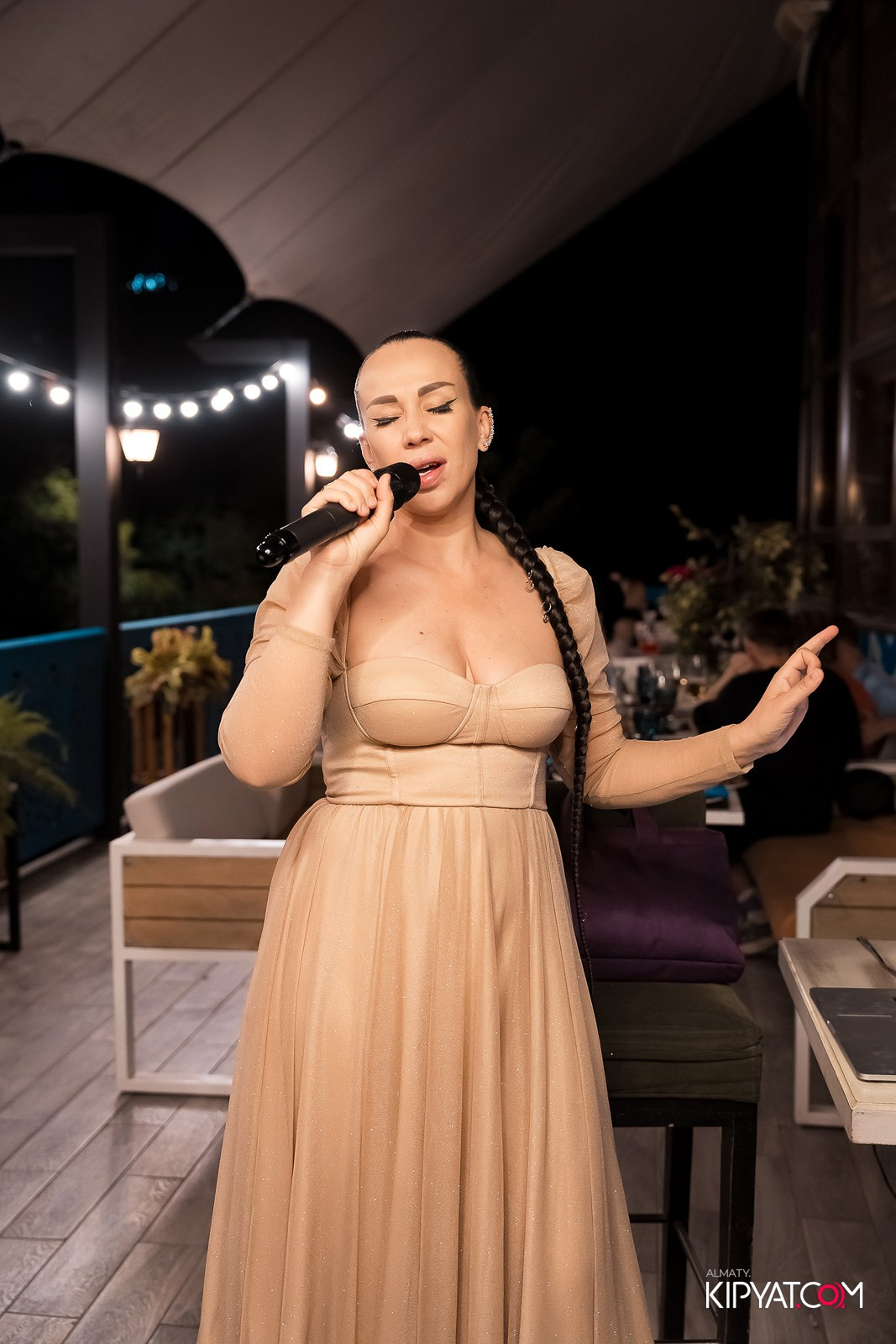 РЕСТОРАН ЛАРИСС ИВАННУ ХАЧУ. КИПЯТКОМ АЛМАТЫ!