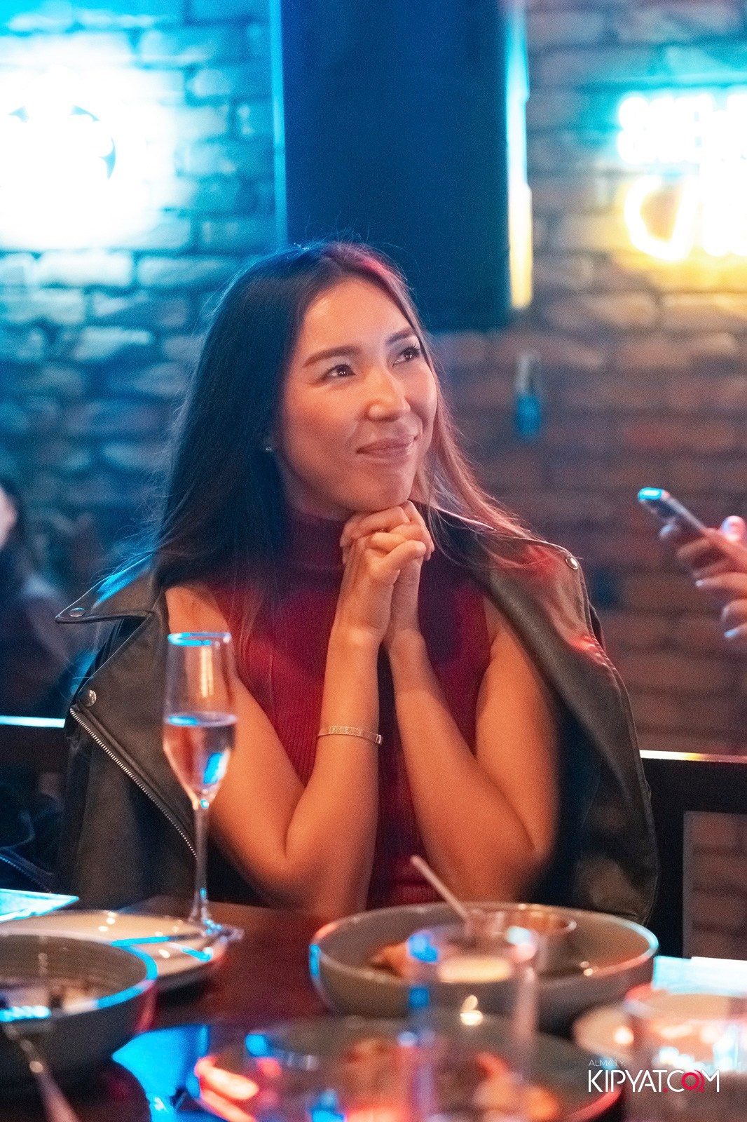 HARVEY'S PUB. КИПЯТКОМ АЛМАТЫ!