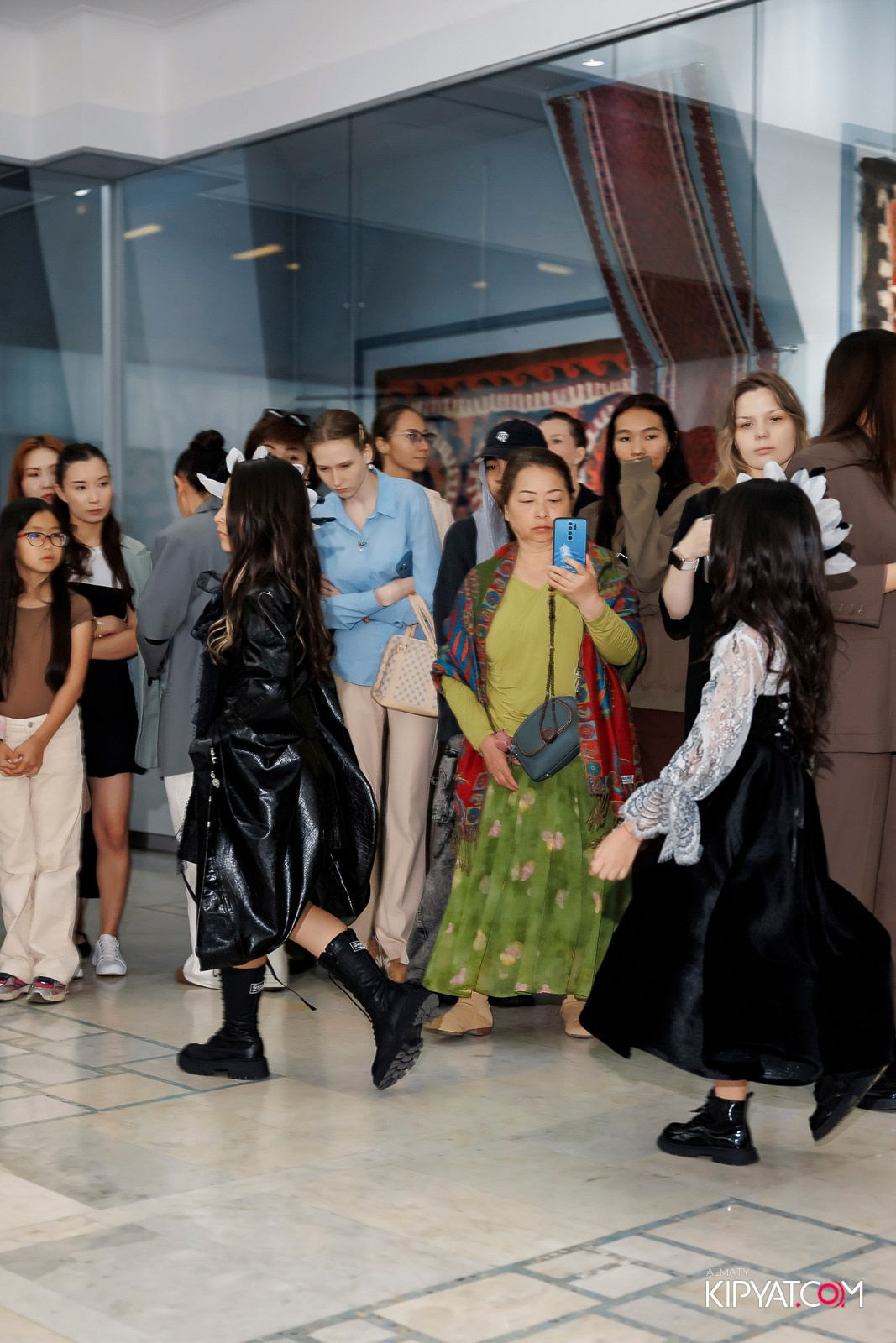 JUNIOR MODELS SHOW. ПЕРФОМАНС НОЧЬ В МУЗЕЕ. КИПЯТКОМ АЛМАТЫ! Фотосъемка мероприятий в Алматы