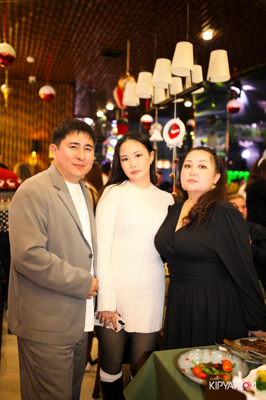 РЕСТОРАН ВЕСЕЛИДЗЕ НА ШЕВЧЕНКО. КИПЯТКОМ АЛМАТЫ! Фотосъемка мероприятий в Алматы