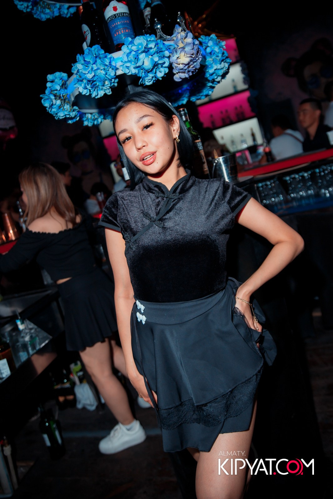 UYAT EMES BAR. КИПЯТКОМ АЛМАТЫ!