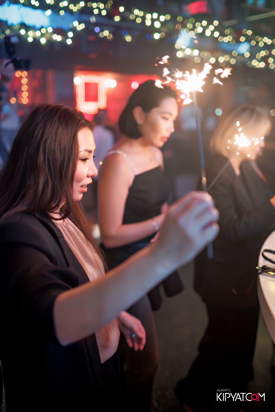 SANTA BARBARA. КИПЯТКОМ АЛМАТЫ!