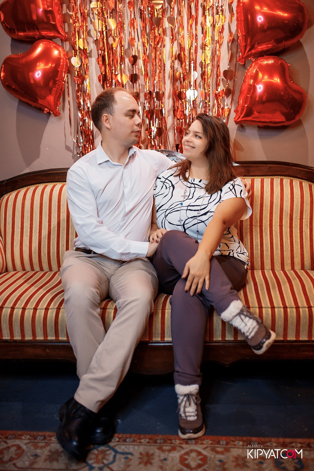 EZO РЕСТОРАН. КИПЯТКОМ АЛМАТЫ!