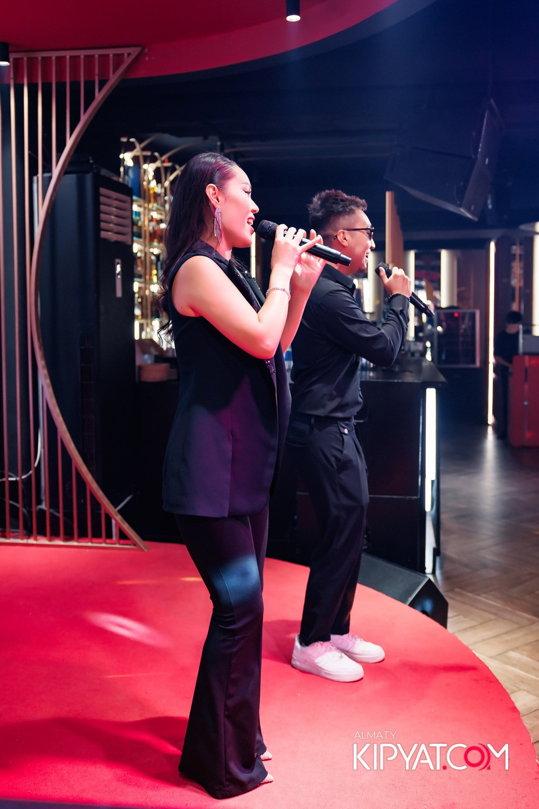 ЗАЯ, НА БИС. КИПЯТКОМ АЛМАТЫ!