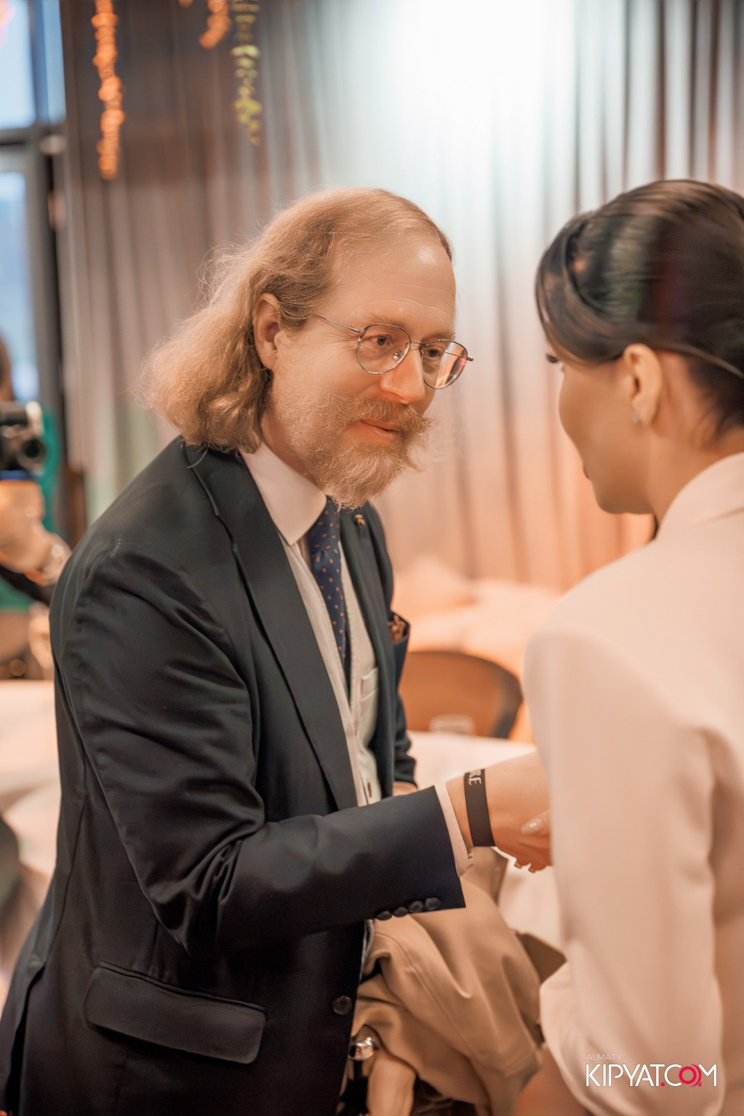 ПРЕЗЕНТАЦИЯ ЖУРНАЛА «VELLURE». КИПЯТКОМ АЛМАТЫ!