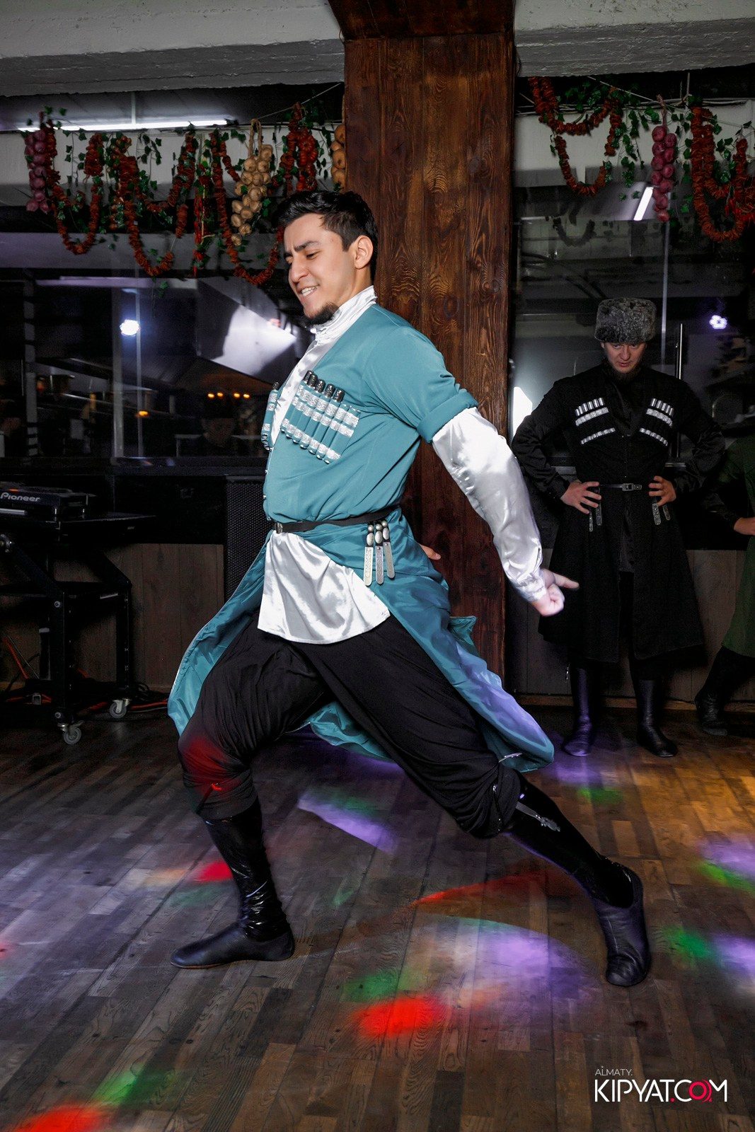 ВАХТАНГУРИ. КИПЯТКОМ АЛМАТЫ!