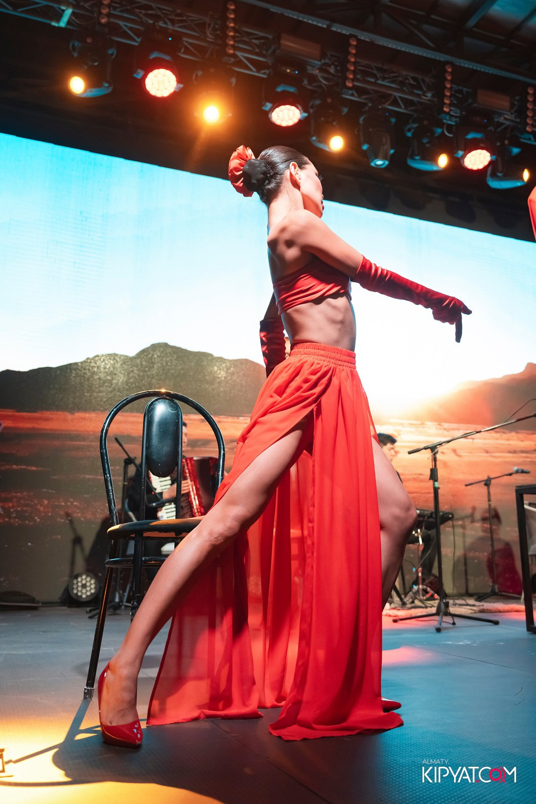 QUEEN. КИПЯТКОМ АЛМАТЫ!