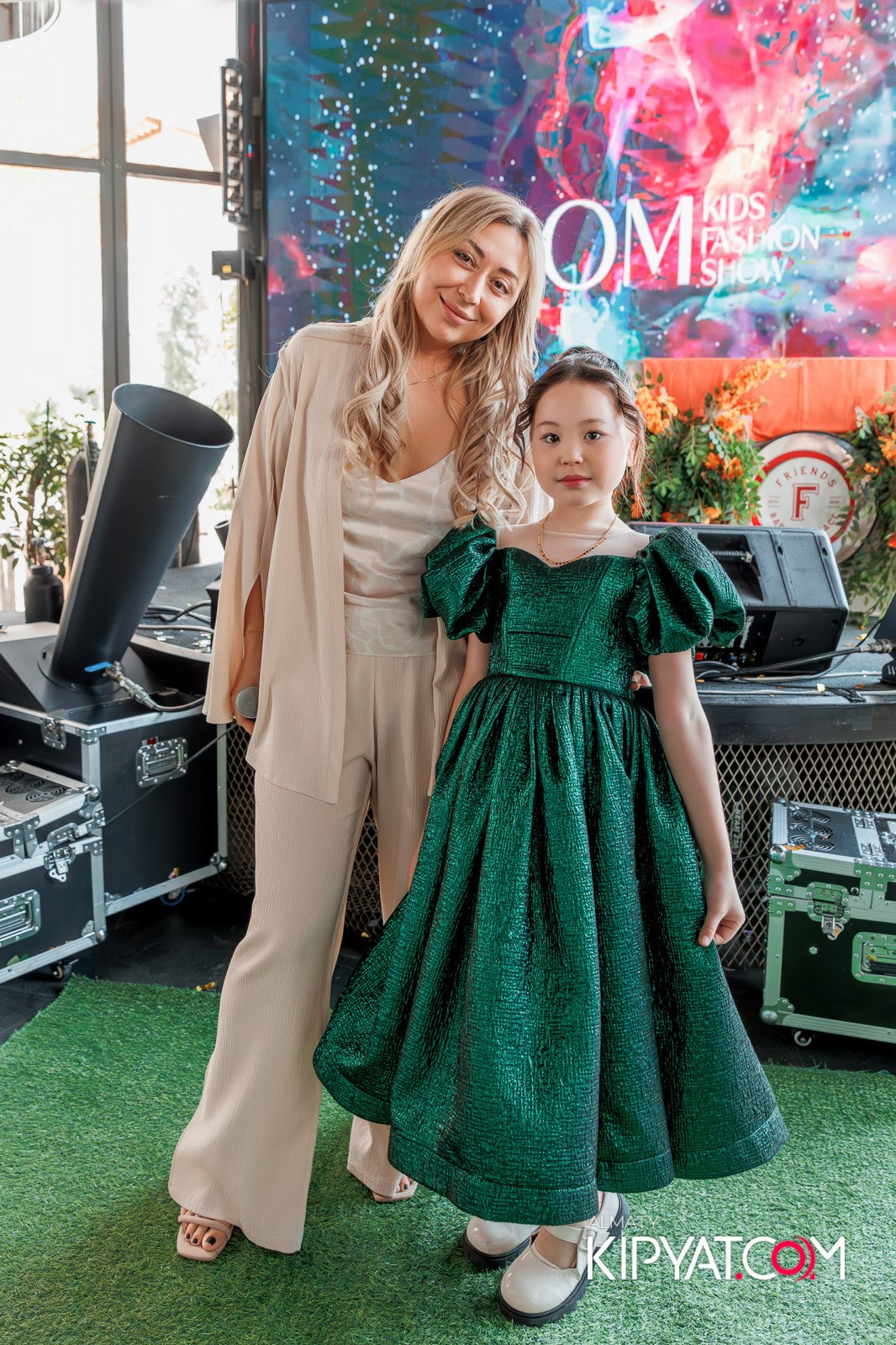 PROM KIDS FASHION SHOW. КИПЯТКОМ АЛМАТЫ!