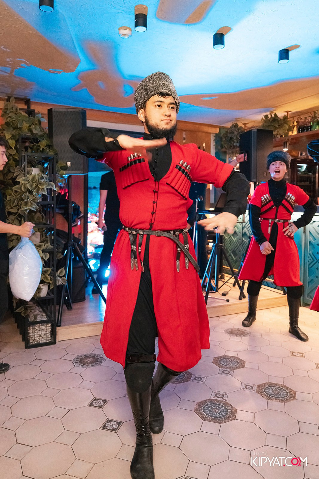 MODI RESTORANCHIK. КИПЯТКОМ АЛМАТЫ!