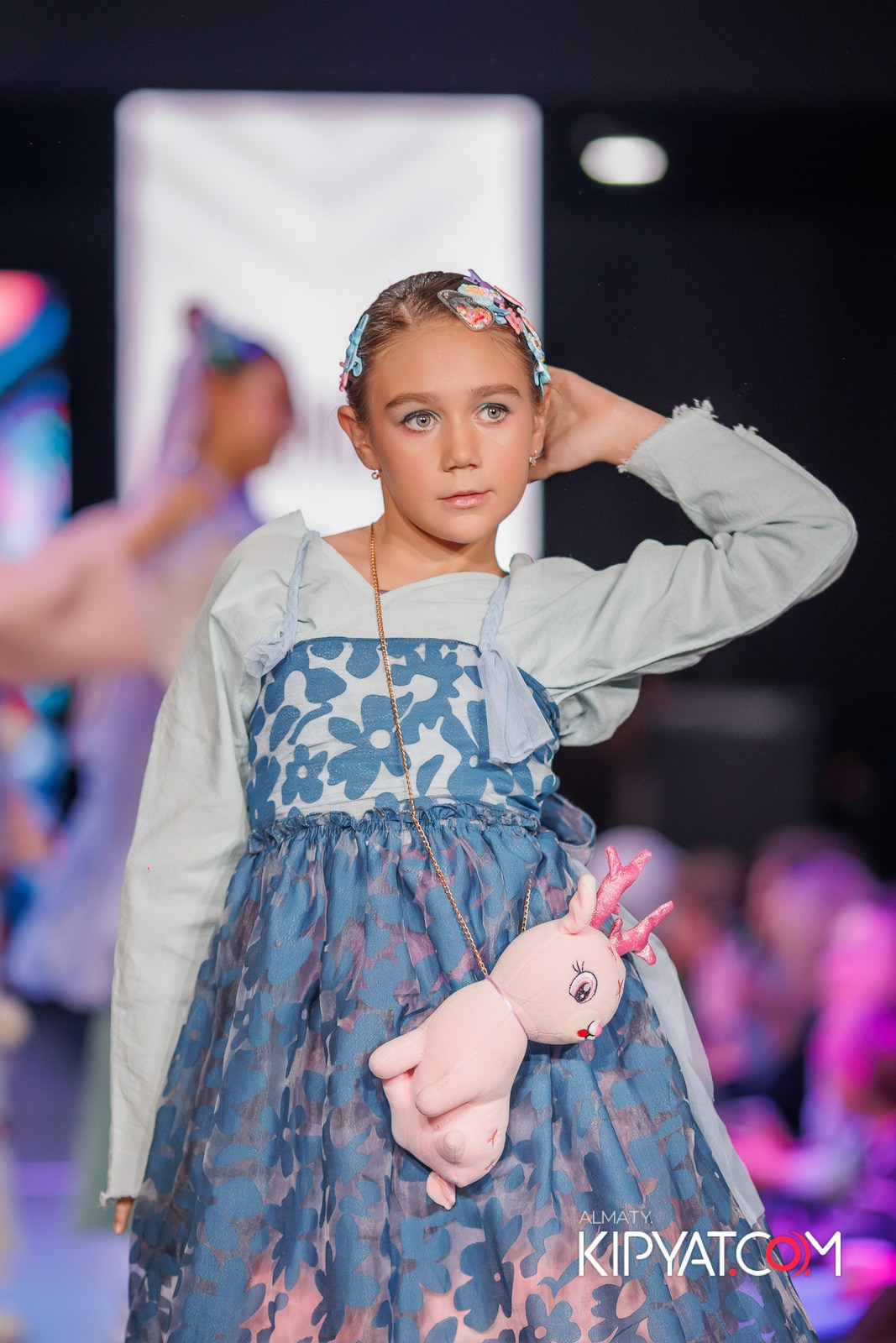 JUNIOR MODELS SHOW В РАМКАХ БЛАГОТВОРИТЕЛЬНОГО ПРОЕКТА МОДА ЗА СЧАСТЬЕ ДЕТЕЙ. КИПЯТКОМ АЛМАТЫ!