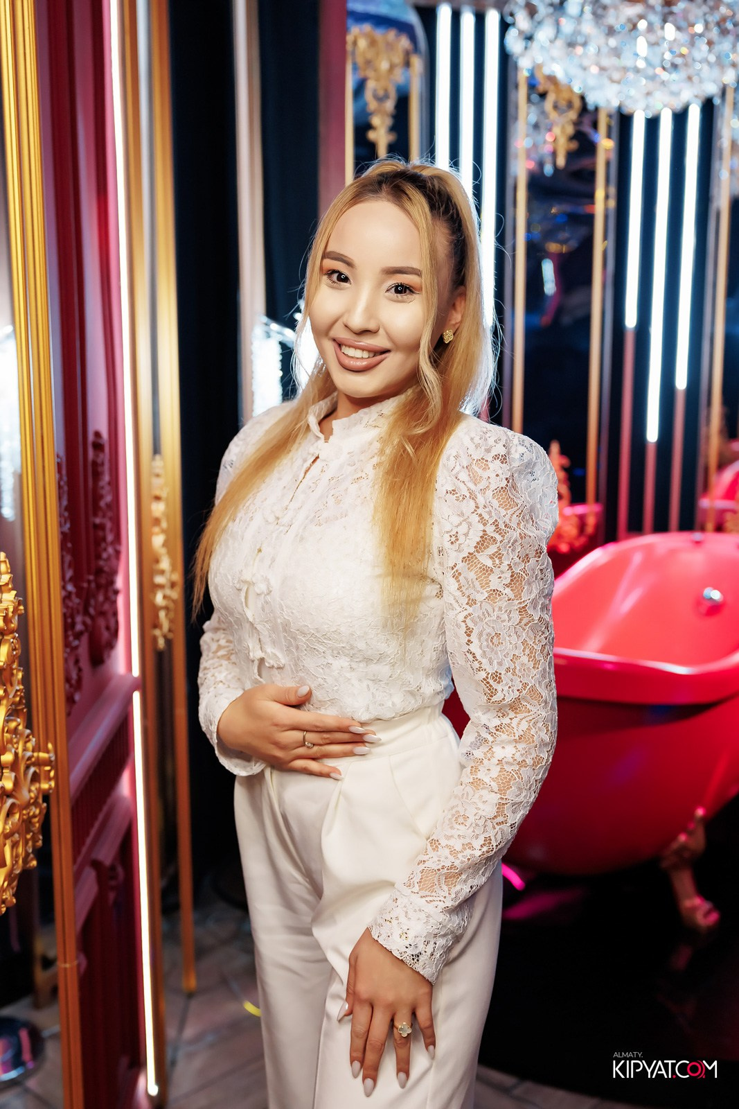 ЗАЯ, НА БИС. КИПЯТКОМ АЛМАТЫ!