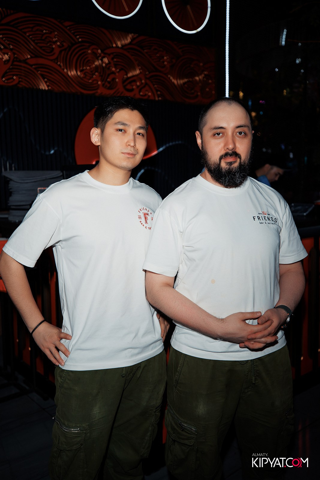 FRIENDS BAR & TERRACE. КИПЯТКОМ АЛМАТЫ!