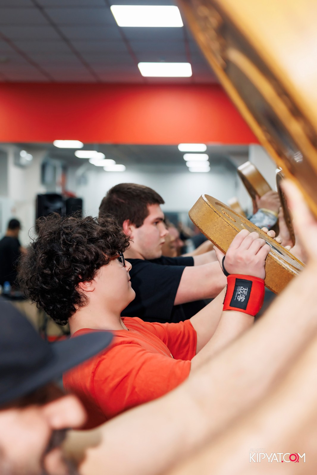 ДЕНЬ РОЖДЕНИЯ ТРЕНАЖЕРНОГО ЗАЛА MIND OF BODY. КИПЯТКОМ АЛМАТЫ! Фотосъемка мероприятий в Алматы