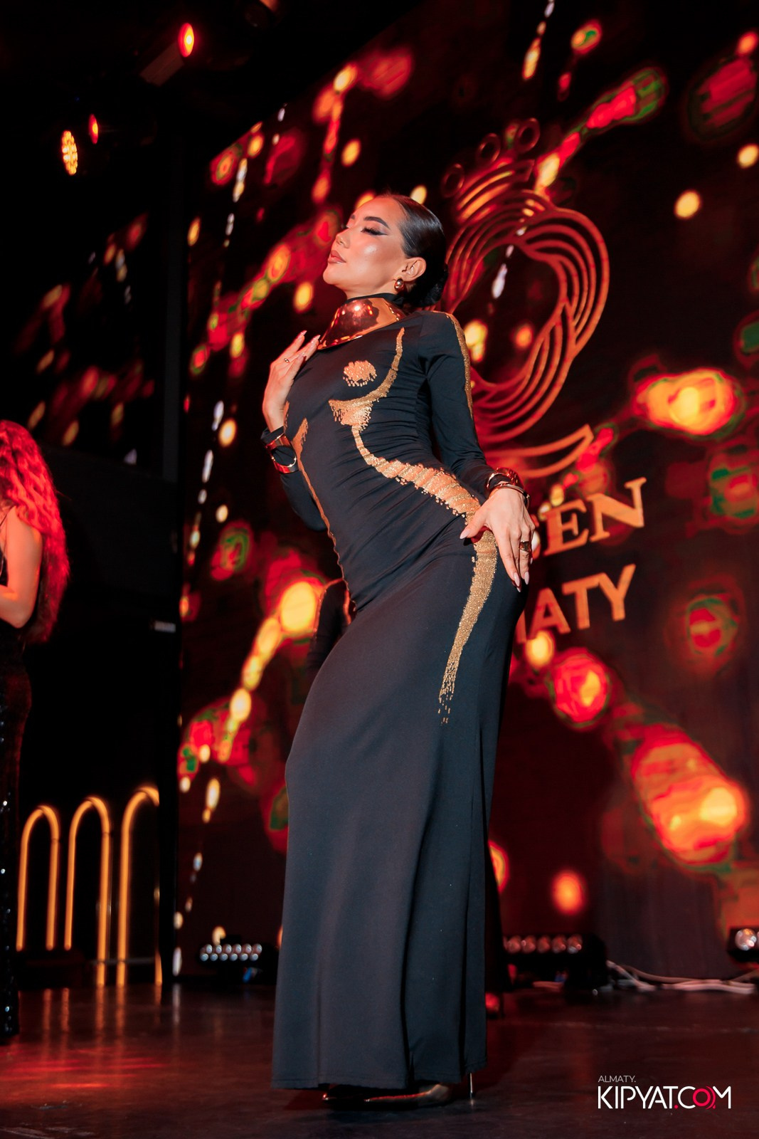 QUEEN. КИПЯТКОМ АЛМАТЫ!