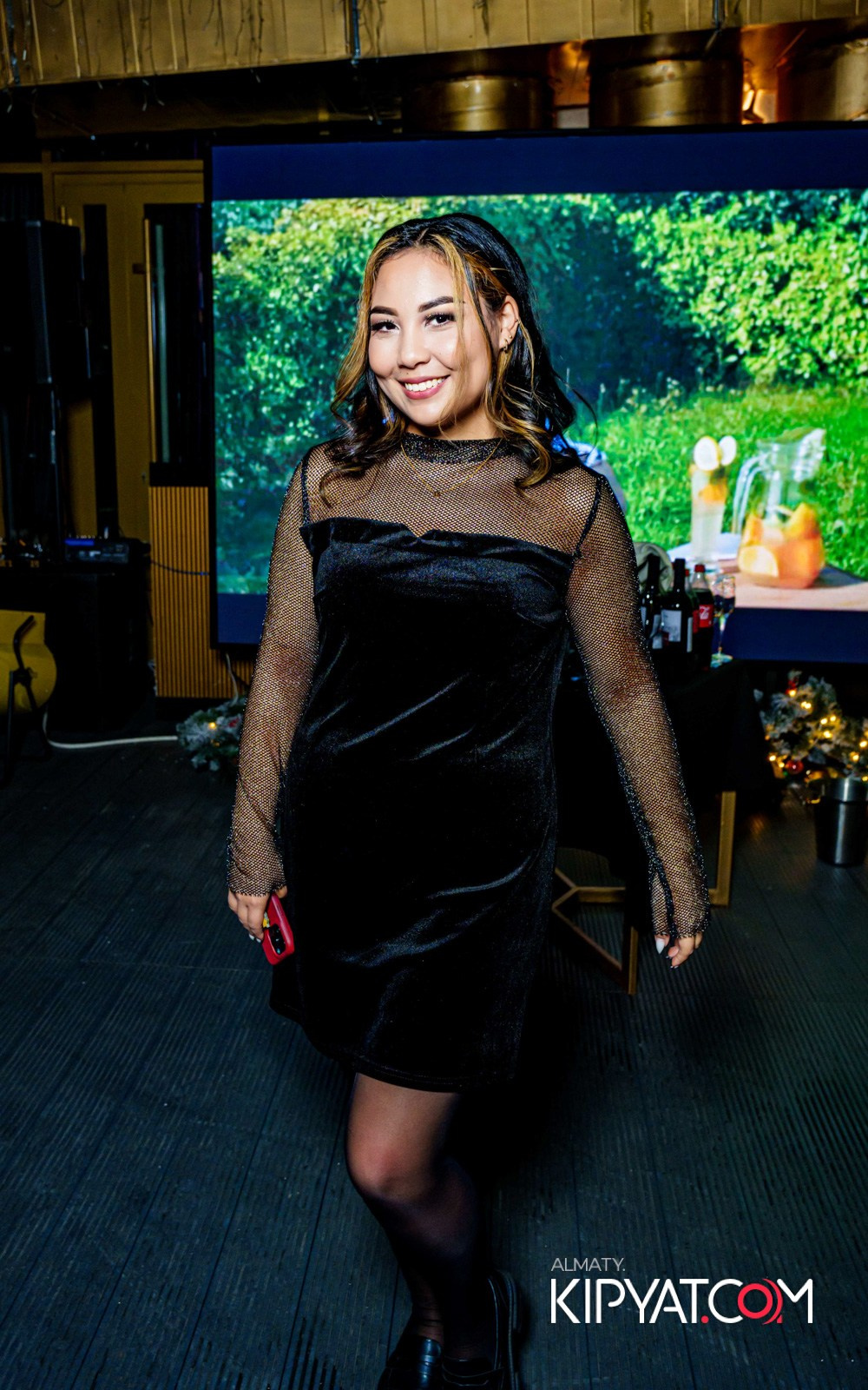 OBLAKO LOUNGE BAR. КИПЯТКОМ АЛМАТЫ!