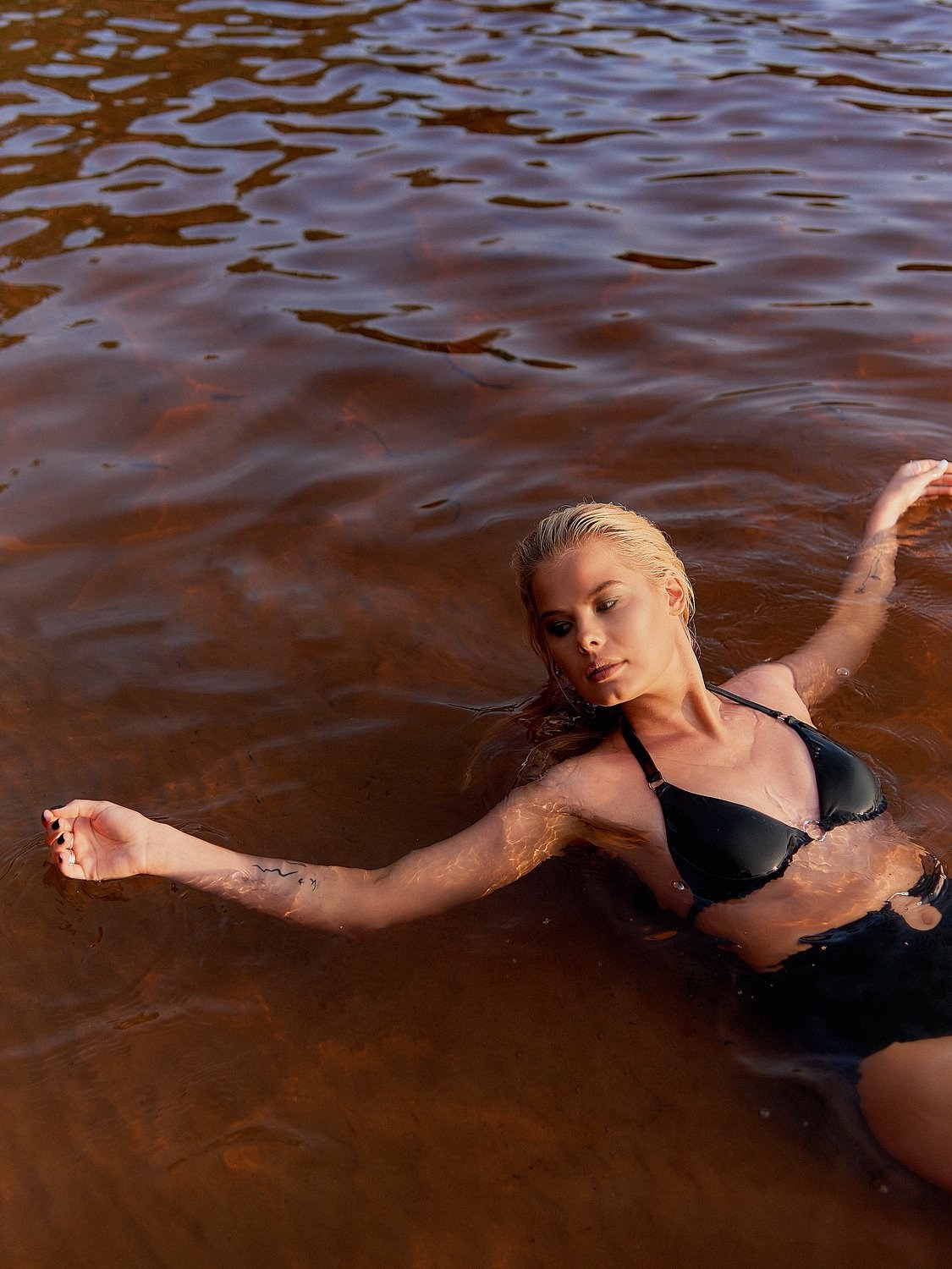 Анна. Фотограф для людей и брендов в Санкт-Петербурге