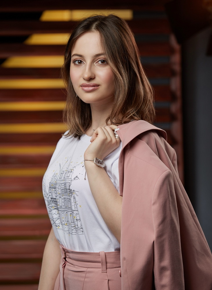 Выпускные альбомы в Ростове-на-Дону. Профессиональный фотограф в Ростове-на-Дону Станислав Бурдон