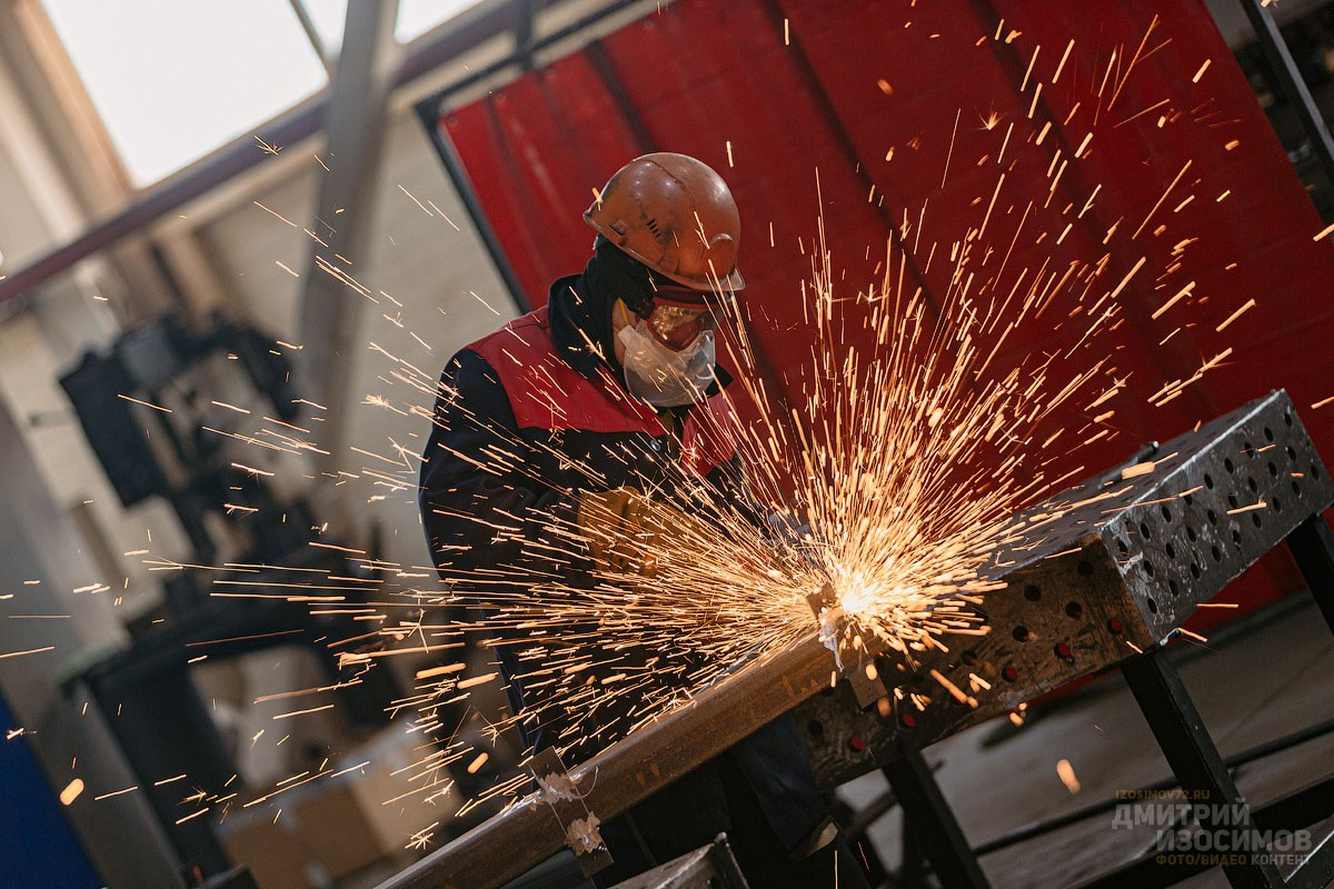 Съёмка на производстве