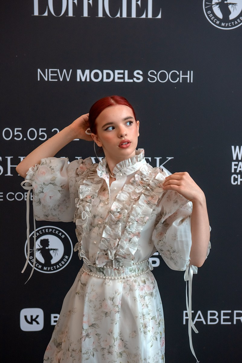 SochiFashionWeek2024 дизайнер Анохина. Семейный и коммерческий фотограф в Сочи Александр Бодунов