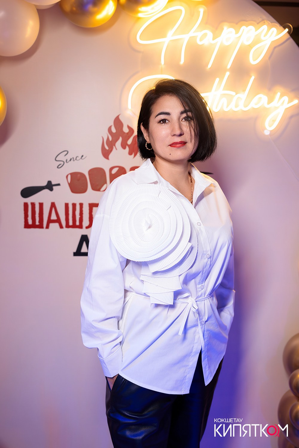 ШАШЛЫЧНЫЙ ДВОР. КИПЯТКОМ КОКШЕТАУ