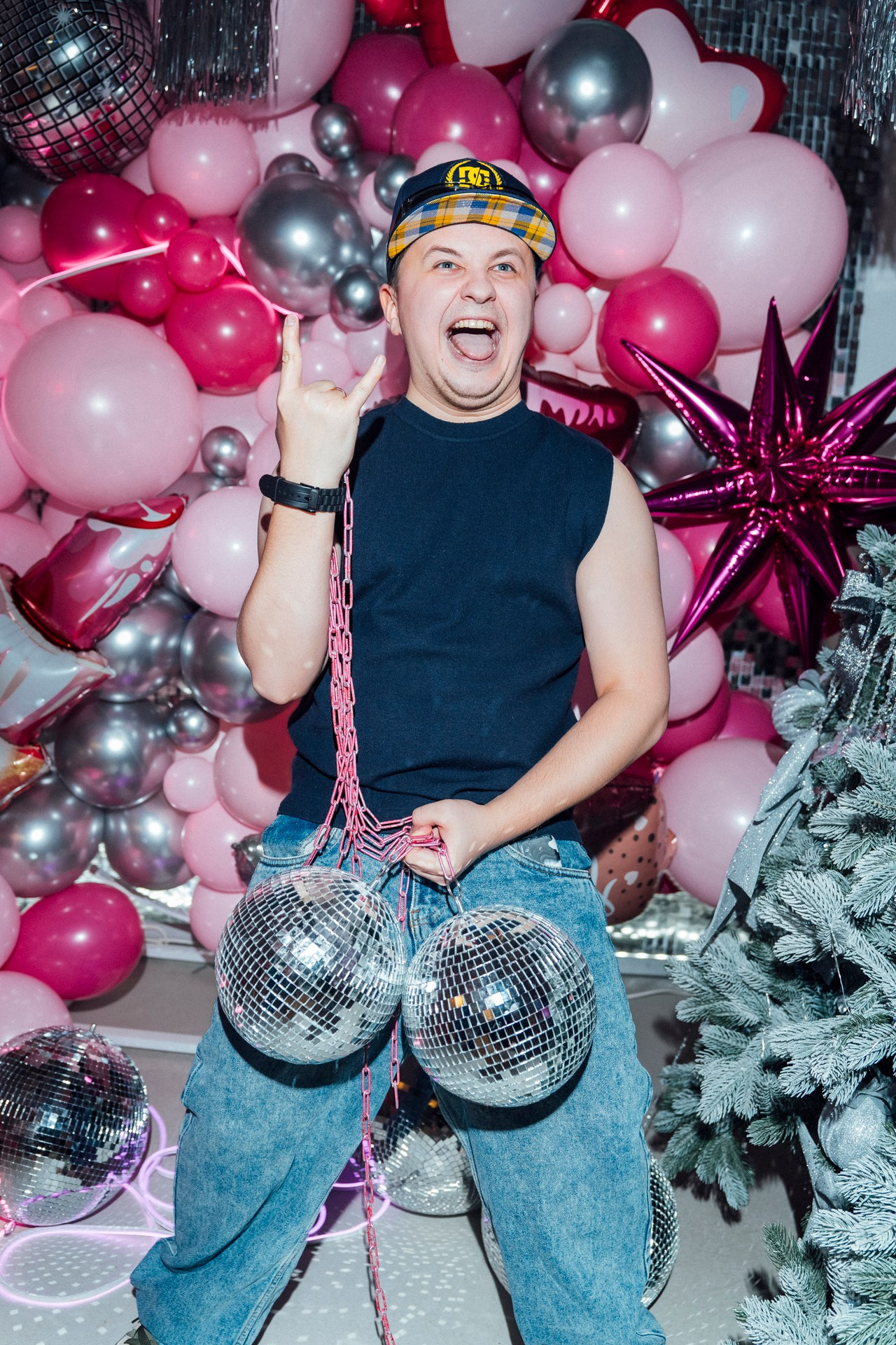 Новый год в стиле 90-х. Фотограф Перминов Никита СПБ