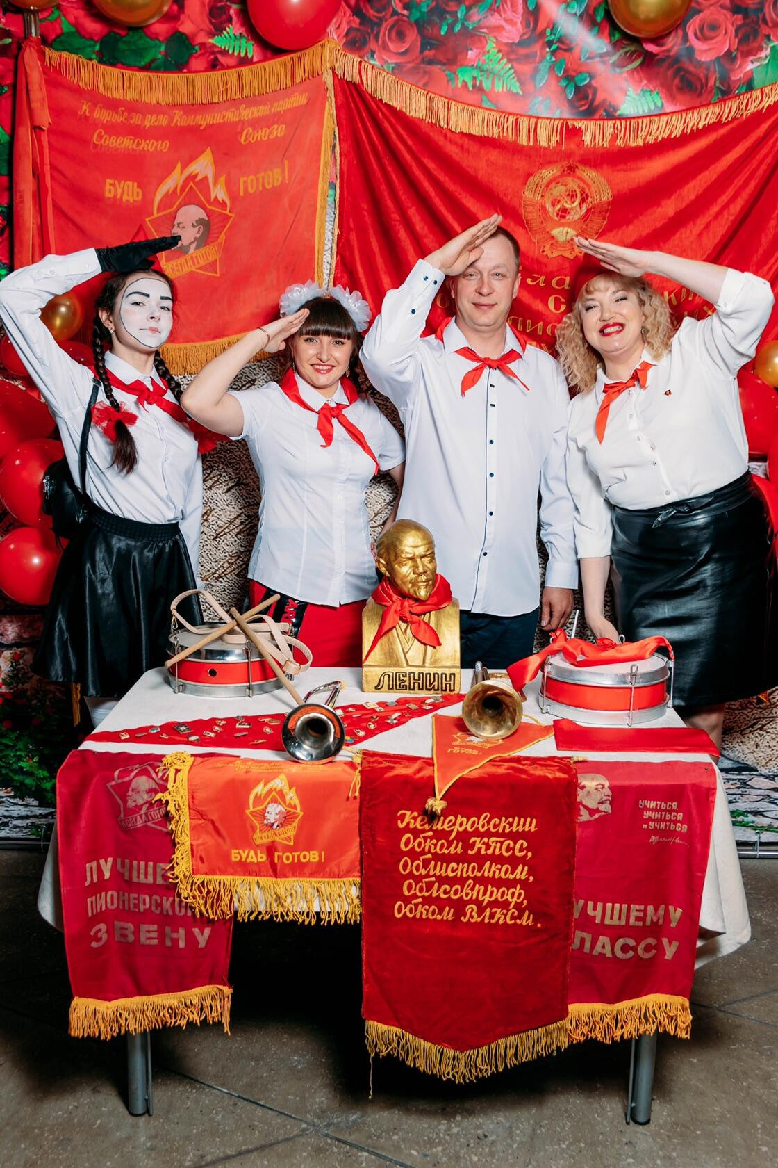 Вечеринка «Назад в СССР». Фотограф Алёна Царькова. Киселевск