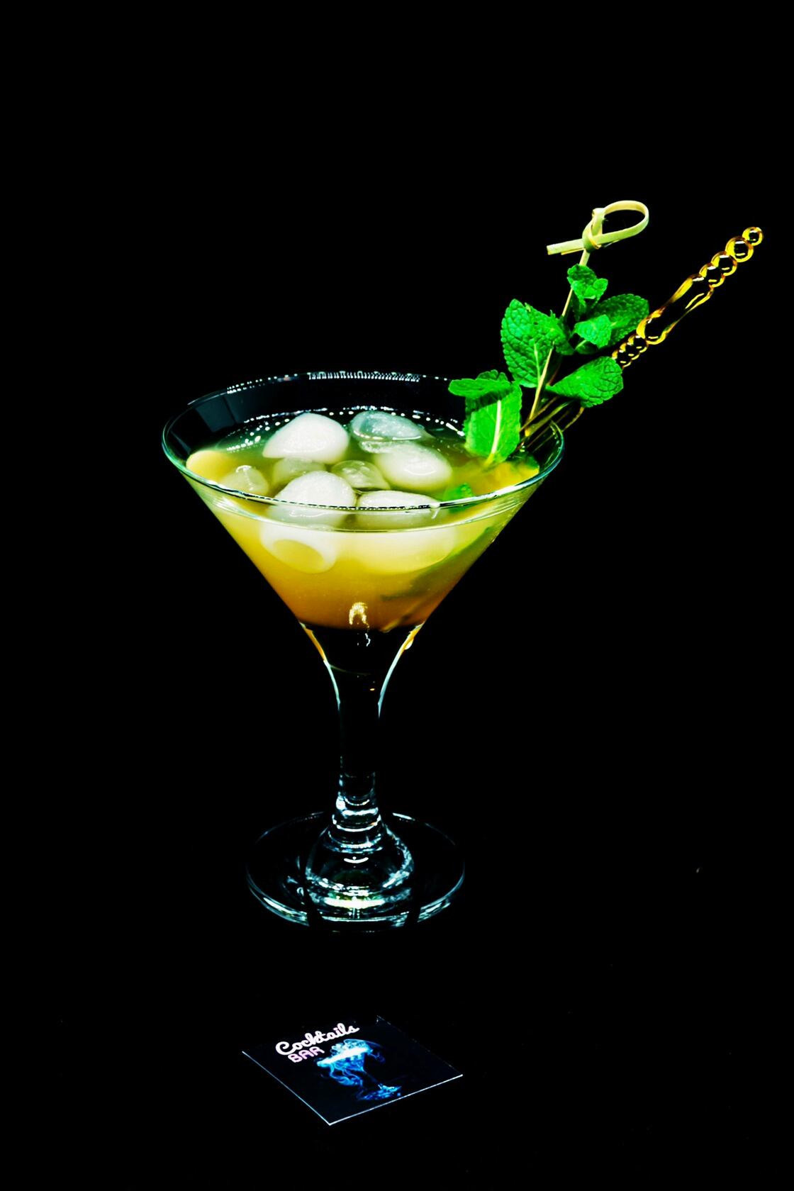 CocktailBar. Фотограф Алёна Царькова. Киселевск