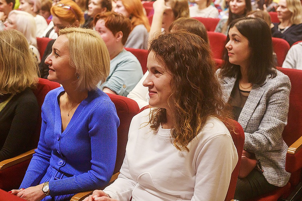 Стендап Ольги Савельевой «Всё обязательно наладится». Детский и семейный фотограф, фотограф мероприятий Нижний Новгород