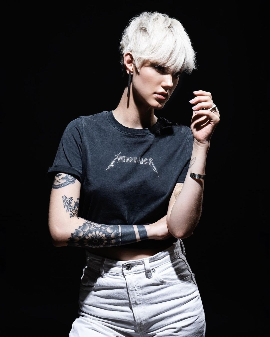 Фотограф и ИИ художник Алексей Гусаров