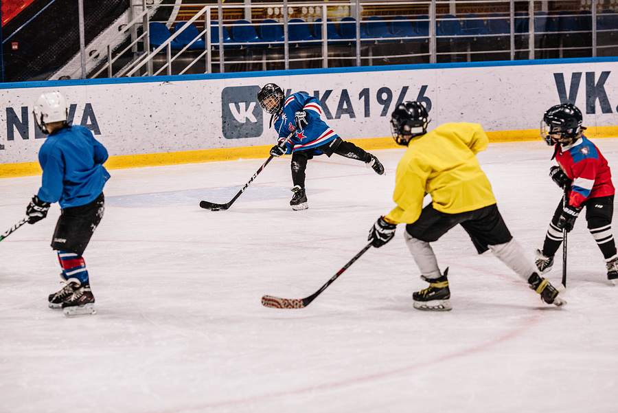 Хоккейный город СКА. Детский летний лагерь. Фотограф Михаил Ряховский