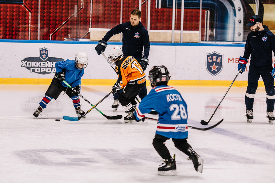 Хоккейный город СКА. Детский летний лагерь. Фотограф Михаил Ряховский