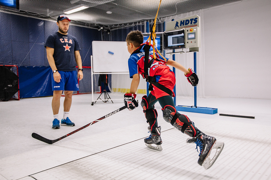 Хоккейный город СКА. Детский летний лагерь. Фотограф Михаил Ряховский